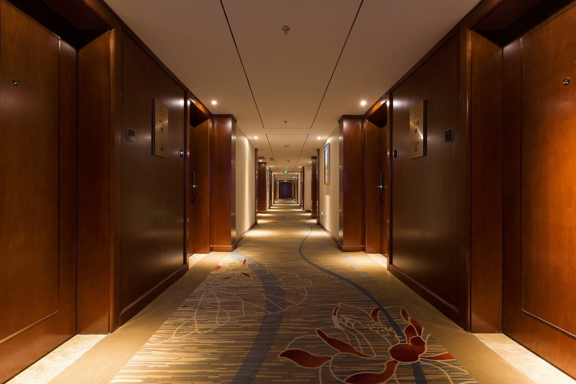 Zhufeng Hotel Чэнду Экстерьер фото